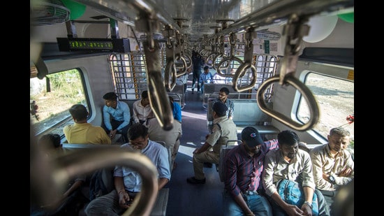 On February 21, 7,500 passengers availed the AC train services while 13,500 passengers travelled by the AC local train on February 28. (Pratik Chorge/HT Photo)