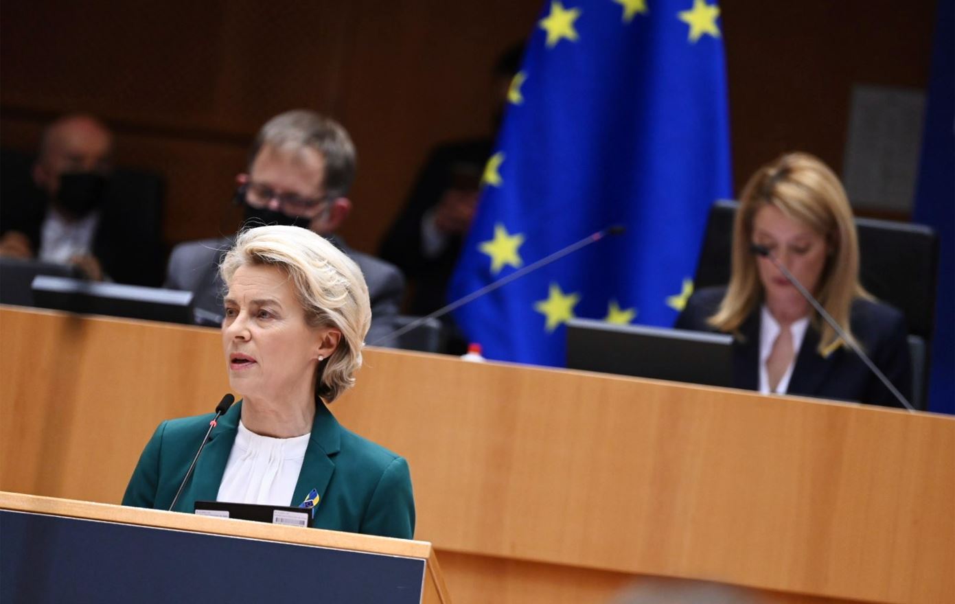 EU chief Ursula von der Leyen speaks at the extraordinary session of the European Parliament on Russia's aggression in Ukraine in Brussels, Belgium on Tuesday, March 1. 2022. (Twitter/Ursula von der Leyen)