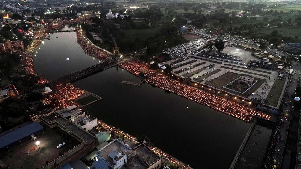 An aerial view of the earthen lamps being lit up along the banks of the Kshipra river as part of the ‘Shiv Jyoti Arpanam Mahotsava’ on the occasion of Maha Shivaratri’, in Ujjain on Tuesday. (ANI) An aerial view of the earthen lamps being lit up along the banks of the Kshipra river as part of the ‘Shiv Jyoti Arpanam Mahotsava’ on the occasion of Maha Shivaratri’, in Ujjain on Tuesday. (ANI)