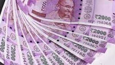 Though deputy commissioner-cum-district election officer Varinder Kumar Sharma had on February 16 directed all returning officers to release election duty allowance, but many staffers are yet to receive their dues. (Representative Image/HT Photo) Though deputy commissioner-cum-district election officer Varinder Kumar Sharma had on February 16 directed all returning officers to release election duty allowance, but many staffers are yet to receive their dues. (Representative Image/HT Photo)