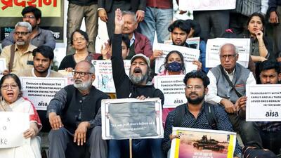 Activists protesting against the Russian invasion of Ukraine, in Lucknow on Wednesday. (ANI ) Activists protesting against the Russian invasion of Ukraine, in Lucknow on Wednesday. (ANI )