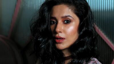 Actor Shubhaavi Choksey currently stars in Bade Achhe Lagte Hain 2.