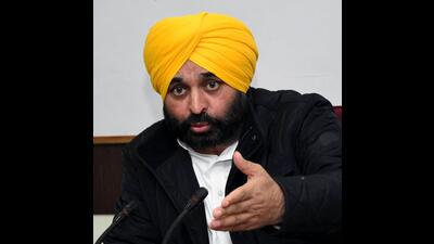 Bhagwant Mann on Wednesday accused the central government of issuing “vague advisories” to students stranded in war-torn Ukraine.