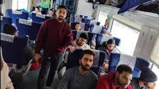 While families of 39 students stranded in Ukraine are in touch with the district administration, MEA records show that 112 youngsters from Ludhiana were studying in the war-torn country. (Representative Image/HT File)