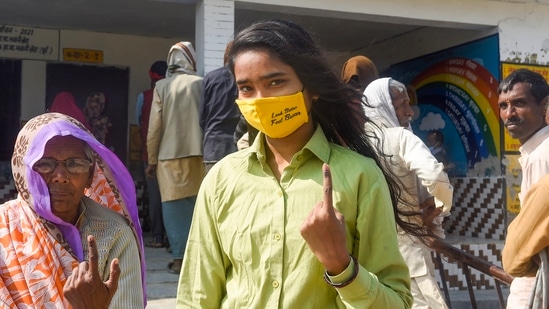 Assembly Elections in Uttar Pradesh are being held in seven phases. Voting for the remaining two phases will take place on March 3, and 7. Assembly Elections in Uttar Pradesh are being held in seven phases. Voting for the remaining two phases will take place on March 3, and 7.