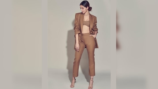 Ananya Panday teamed her look with a pair of strappy nude stilettoes.(Instagram/@tanyaghavri)