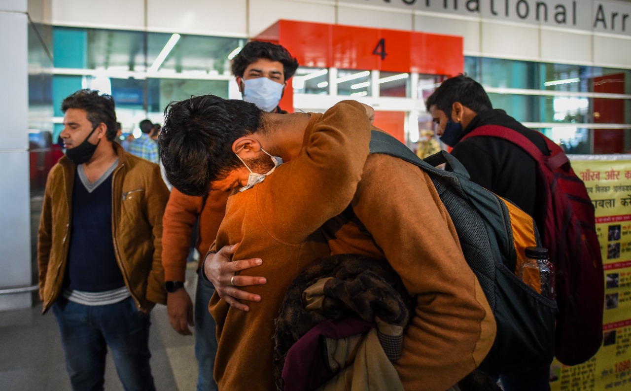 Stranded Indian students amid the Ukraine invasion by Russia, reunited with their family upon arrival, at Indira Gandhi International Airport in New Delhi , India, on Tuesday, March 1, 2022. (HT/Amal KS) Stranded Indian students amid the Ukraine invasion by Russia, reunited with their family upon arrival, at Indira Gandhi International Airport in New Delhi , India, on Tuesday, March 1, 2022. (HT/Amal KS)