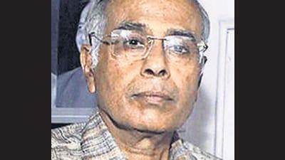 One of the witnesses in the inquest after the autopsy of Dr Narendra Dabholkar, who was shot dead in August 20, 2013, was examined by the trial court on Thursday. (HT FILE PHOTO)