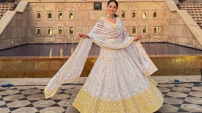 From going full vintage to acing complete 90's look or grabbing eyeballs for her chic style statement, Bollywood hottie Nushrratt Bharuccha knows how to keep fans and fashion enthusiasts hooked and this week is no different as the diva gave a bold twist to ethnic wear by slaying a silver gold lehenga choli set. (Instagram/nushrrattbharuccha) From going full vintage to acing complete 90's look or grabbing eyeballs for her chic style statement, Bollywood hottie Nushrratt Bharuccha knows how to keep fans and fashion enthusiasts hooked and this week is no different as the diva gave a bold twist to ethnic wear by slaying a silver gold lehenga choli set. (Instagram/nushrrattbharuccha)