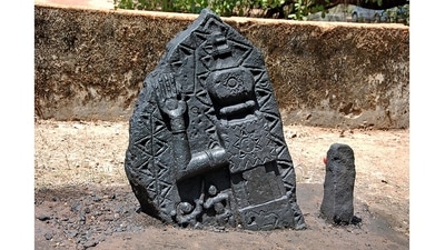 Sati stones serve as memorials to women who committed the traditional self-immolation following the death of their spouse. Local legend has it that this stone was erected in memory of a local queen, who set herself on fire after she learnt of her husband’s death. Her ashes were immersed in the Kushawati river, on whose banks this stone was erected. (Photo courtesy Pantaleão Fernandes) Sati stones serve as memorials to women who committed the traditional self-immolation following the death of their spouse. Local legend has it that this stone was erected in memory of a local queen, who set herself on fire after she learnt of her husband’s death. Her ashes were immersed in the Kushawati river, on whose banks this stone was erected. (Photo courtesy Pantaleão Fernandes)