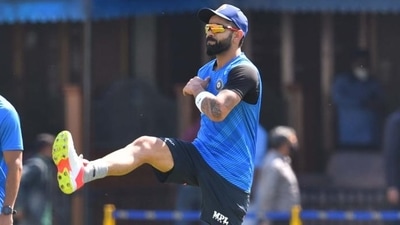 Virat Kohli practising at the PCA Mohali stadium ahead of 100th Test. (HT_PRINT) Virat Kohli practising at the PCA Mohali stadium ahead of 100th Test. (HT_PRINT)