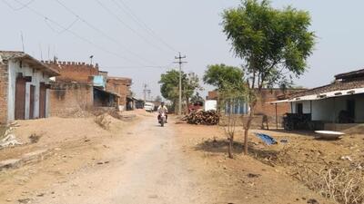 Tribal communities in Sonbhadra have a list of demands, from clean water to improved healthcare to education to land titles to a policy on relocation of those displaced by construction activities. (Archive) Tribal communities in Sonbhadra have a list of demands, from clean water to improved healthcare to education to land titles to a policy on relocation of those displaced by construction activities. (Archive)