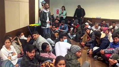 A total of 4,000 students are stuck in Kharkiv which is witnessing heavy fighting between the Russian and Ukrainian forces (ANI) A total of 4,000 students are stuck in Kharkiv which is witnessing heavy fighting between the Russian and Ukrainian forces (ANI)