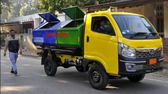 The existing plant has been processing less than 50 MT (million tonnes) of the total 550 MT of solid waste generated in Chandigarh on a daily basis. (HT File Photo)