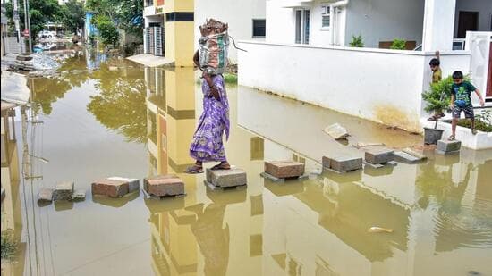 BBMP has also asked for <span class='webrupee'>₹</span>1,170 crores for flood relief but the official added, “This is unlikely to be fulfilled”. (Agencies)
