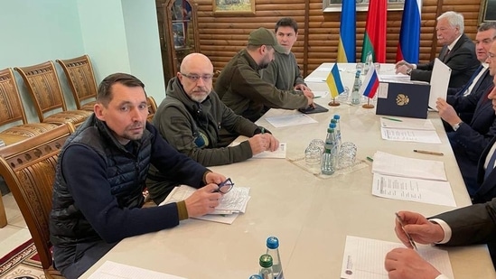 Ukrainian president's adviser Mikhail Podolyak with other negotiators during the Russia-Ukraine talks(Twitter/Mikhail Podolyak)