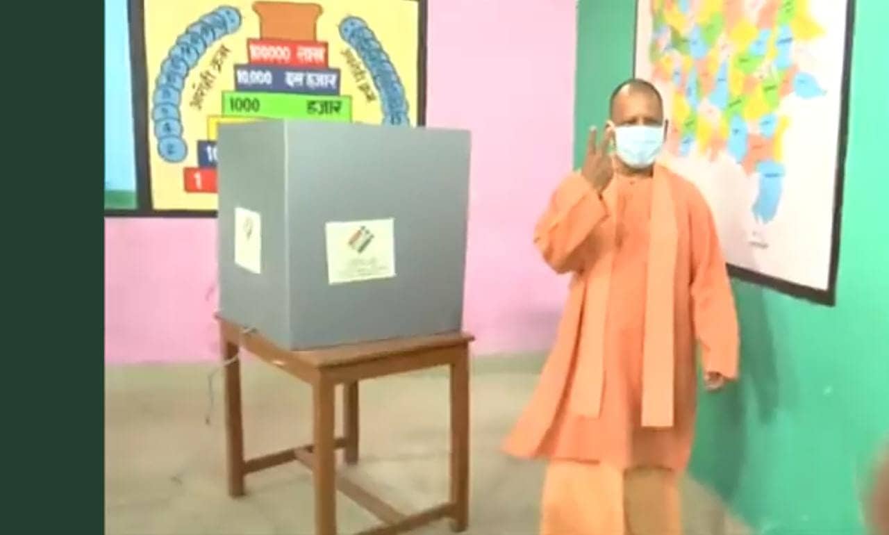 Is there a wave in favour of the double-engine government, led by Modi and chief minister Yogi Adityanath, or are people in favour of change? (ANI) Is there a wave in favour of the double-engine government, led by Modi and chief minister Yogi Adityanath, or are people in favour of change? (ANI)
