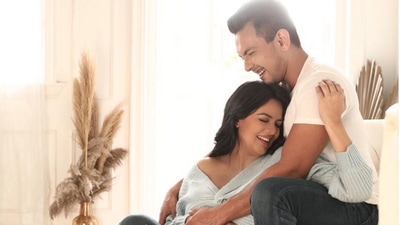 Aditya Narayan and Shweta Agarwal have become parents. Aditya Narayan and Shweta Agarwal have become parents.