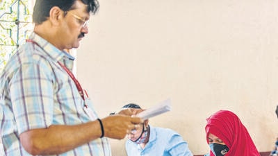 Students appear for HSC Exam at Bright High School and Junior College, Bhandup, in Mumbai on Friday. (Pratik Chorge/HT PHOTO) Students appear for HSC Exam at Bright High School and Junior College, Bhandup, in Mumbai on Friday. (Pratik Chorge/HT PHOTO)