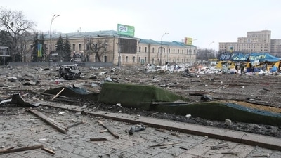 An area near the regional administration building, which city officials said was hit by a missile attack, in central Kharkiv, Ukraine, Tuesday. (REUTERS)