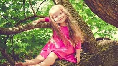 We should allow kids to play outdoors. This not only keeps them engaged but also in top mental and physical health. One hour of physical activity per day is recommended for kids. (Pixabay) We should allow kids to play outdoors. This not only keeps them engaged but also in top mental and physical health. One hour of physical activity per day is recommended for kids. (Pixabay)