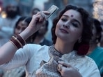 Alia Bhatt in a still from Gangubai Kathiawadi. Alia Bhatt in a still from Gangubai Kathiawadi.