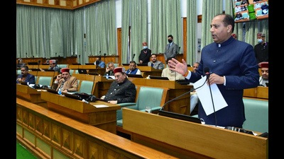 HP chief minister Jai Ram Thakur addressing the legislative assembly on Saturday. (HT Photo)