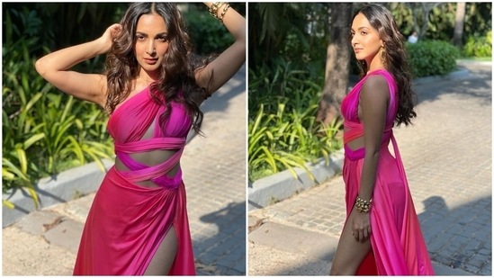 Kiara Advani styles the look with minimal accessories.&nbsp;