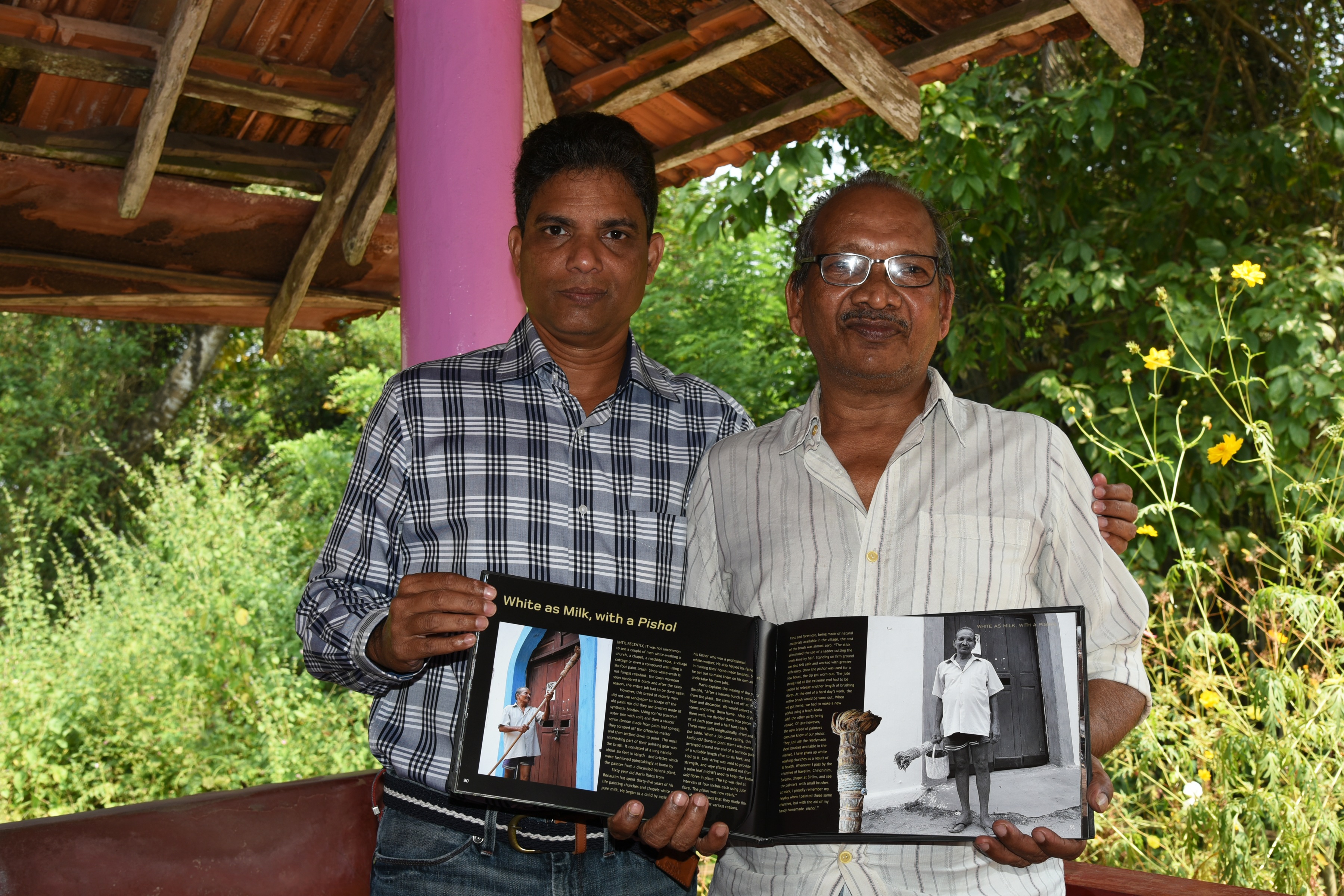 Fernandes (left) with traditional painter Mario Ratos, who featured in his 2015 book on dying Goan professions. Fernandes (left) with traditional painter Mario Ratos, who featured in his 2015 book on dying Goan professions.