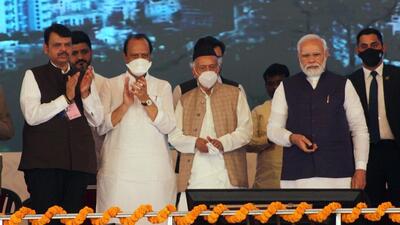 (From left) Devendra Fadnavis, Ajit Pawar, Bhagat Singh Koshyari and Prime Minister Narendra Modi at the inauguration of Metro in Pune. (Ravindra Joshi/HT PHOTO)