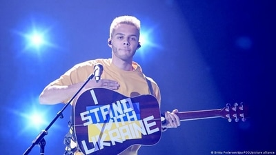Germany's Eurovision candidate, Malik Harris, had his own message on Friday (Britta Pedersen/dpa-POOL/picture alliance	)