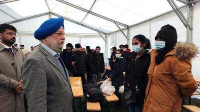 Union minister Hardeep Singh Puri meets with stranded Indian students in Ukraine, amid the Ukraine-Russia war, at the main border checkpoint between Hungary and Ukraine, in Zahony on Friday. (ANI) Union minister Hardeep Singh Puri meets with stranded Indian students in Ukraine, amid the Ukraine-Russia war, at the main border checkpoint between Hungary and Ukraine, in Zahony on Friday. (ANI)