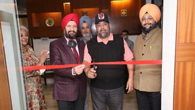 Chandigarh Golf Club president Ravibir Singh and vice president Dr. G S Kochhar inaugurating a free health camp. (HT Photo) Chandigarh Golf Club president Ravibir Singh and vice president Dr. G S Kochhar inaugurating a free health camp. (HT Photo)