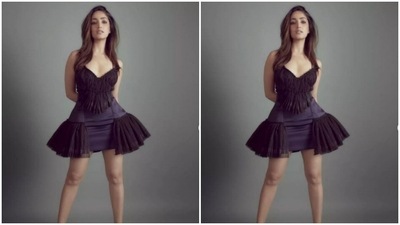 Styled by fashion stylist Shubhangini Gupta, Yami wore her shoulder-length tresses open with a side part. (Instagram/@yamigautam)