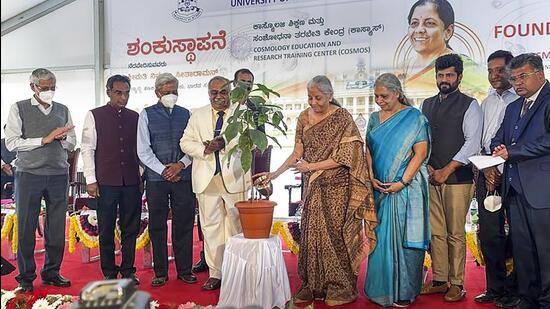 Union minister Nirmala Sitharaman during the foundation stone laying ceremony of the planetarium in Mysore. (PTI)