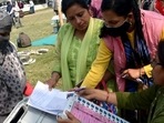 The 2022 election campaign too started out that way, but soon came down to a straight BJP versus Samajwadi Party (SP) fight.(ANI file photo) The 2022 election campaign too started out that way, but soon came down to a straight BJP versus Samajwadi Party (SP) fight.(ANI file photo)