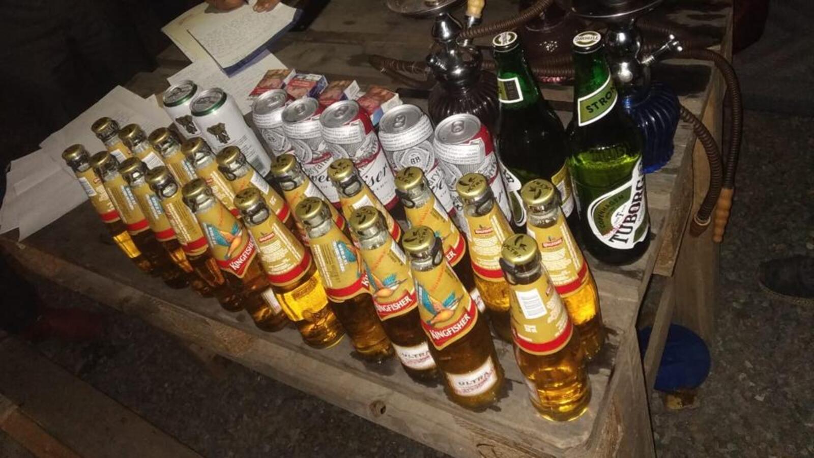 Cm S Flying Squad Raids Ggm Dhaba For Serving Liquor Hindustan Times