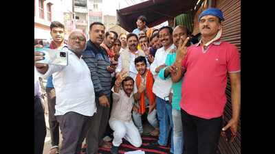 Voters posing after exercising their franchise in Varanasi on Monday. (HT PHOTO) Voters posing after exercising their franchise in Varanasi on Monday. (HT PHOTO)