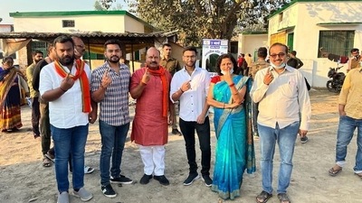 The SP chief Akhilesh Yadav had won the Azamgarh Lok Sabha seat in the 2019 general elections. (HT Photo/Sudhir Kumar) The SP chief Akhilesh Yadav had won the Azamgarh Lok Sabha seat in the 2019 general elections. (HT Photo/Sudhir Kumar)