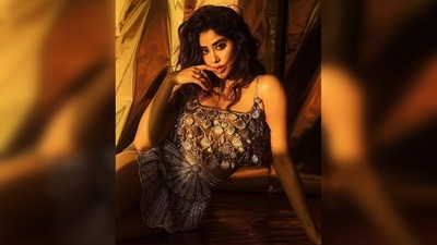 Janhvi Kapoor donned a strappy crop top that had sea shells attached all over and a dazzling short skirt with mermaid print. (Instagram/@janhvikapoor) Janhvi Kapoor donned a strappy crop top that had sea shells attached all over and a dazzling short skirt with mermaid print. (Instagram/@janhvikapoor)