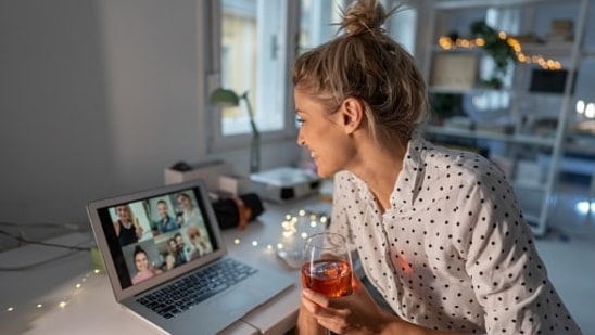 Plan a get-together with your best friends over a zoom call.&nbsp;(Unsplash)
