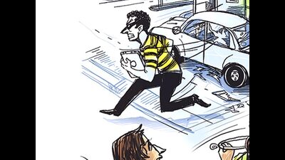A 32-year-old carpenter was robbed on March 2 by two men who claimed to be customers. (REPRESENTATIVE IMAGE)