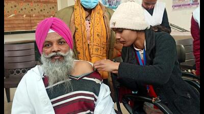 With one Covid-related fatality, the death toll has reached 17,722. According to media bulletin, the state’s positivity rate has come down to 0.21%.