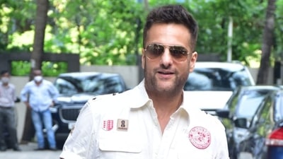 Fardeen Khan will be making his comeback with horror film Visfot. (Varinder Chawla)