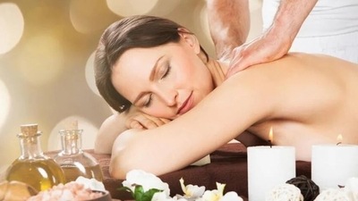 Abhyanga or massage is best for all kinds of joint pain except RA (Rheumatoid arthritis). Sesame oil, Mustard oil, Castor oil are few oils easily available in the kitchen that can be applied over the joints to relieve pain. Few Ayurvedic oils that can help with the pain are: Mahanarayan Taila, Nirgundi Taila, Kottamchukkadi Tailam, Sahacharadi Tailam, Dhanwantaram Tailam, etc. (Pixabay) Abhyanga or massage is best for all kinds of joint pain except RA (Rheumatoid arthritis). Sesame oil, Mustard oil, Castor oil are few oils easily available in the kitchen that can be applied over the joints to relieve pain. Few Ayurvedic oils that can help with the pain are: Mahanarayan Taila, Nirgundi Taila, Kottamchukkadi Tailam, Sahacharadi Tailam, Dhanwantaram Tailam, etc. (Pixabay)