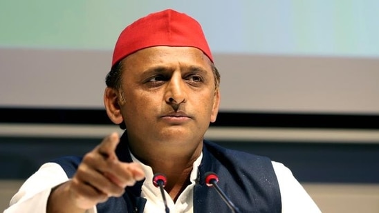 Samajwadi Party (SP) chief Akhilesh Yadav with Om Prakash Rajbhar (unseen) addresses a joint press conference over the EVM security issue at the party office, in Lucknow on Tuesday. (ANI Photo)