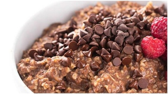 Want to relish chocolate lemon oats? Yasmin Karachiwala has the perfect recipe(Pinterest)