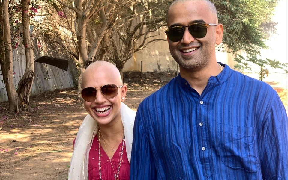Going bald together (seema.page) Going bald together (seema.page)