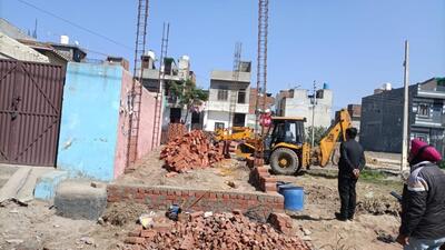 The report estimated 57,862 illegal constructions in the city, Ludhiana municipal corporation building branch officials refuted the findings. (HT FILE) The report estimated 57,862 illegal constructions in the city, Ludhiana municipal corporation building branch officials refuted the findings. (HT FILE)