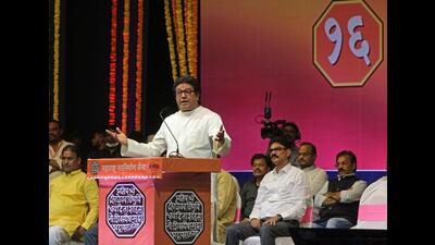 MNS chief Raj Thackeray at party’s 16th foundation day function in Pune on Wednesday. Ravindra Joshi/HT Photo